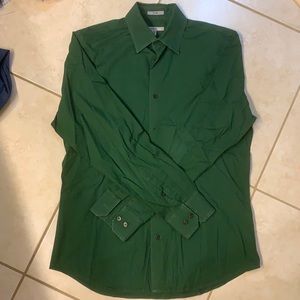 Men’s express green button up